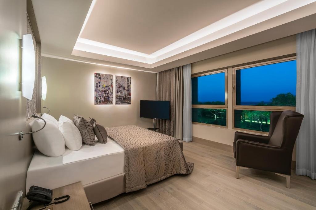 هتل کنکورد لاکچری